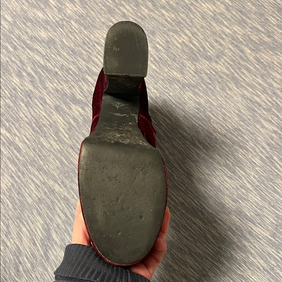 Deep red / Purple Velvet Platform Boots - Picture 9 of 14